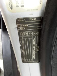 2012 Ford Focus AMBIENTE image 9