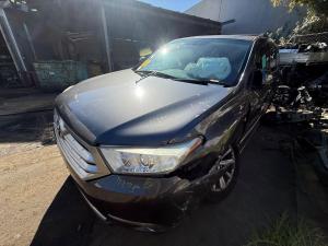 2011 Toyota Kluger image 9