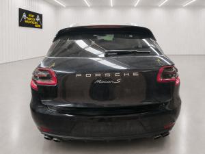 2016 Porsche Macan 3.0DT CTBA AUTO 7SPD 4WD S image 9