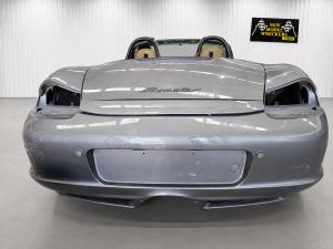 2004 Porsche Boxster 2.7L M96-23 AUTO 5SPD RWD image 9