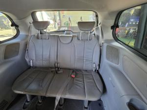 2012 Kia Grand Carnival VQ PLATINUM image 9