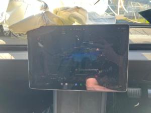 2025 Tesla Model 3 MDL3 image 9