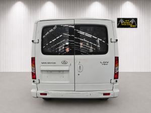 2017 Ldv V80 2.5DT MAN 6SPD FWD SWB LOW ROOF image 9